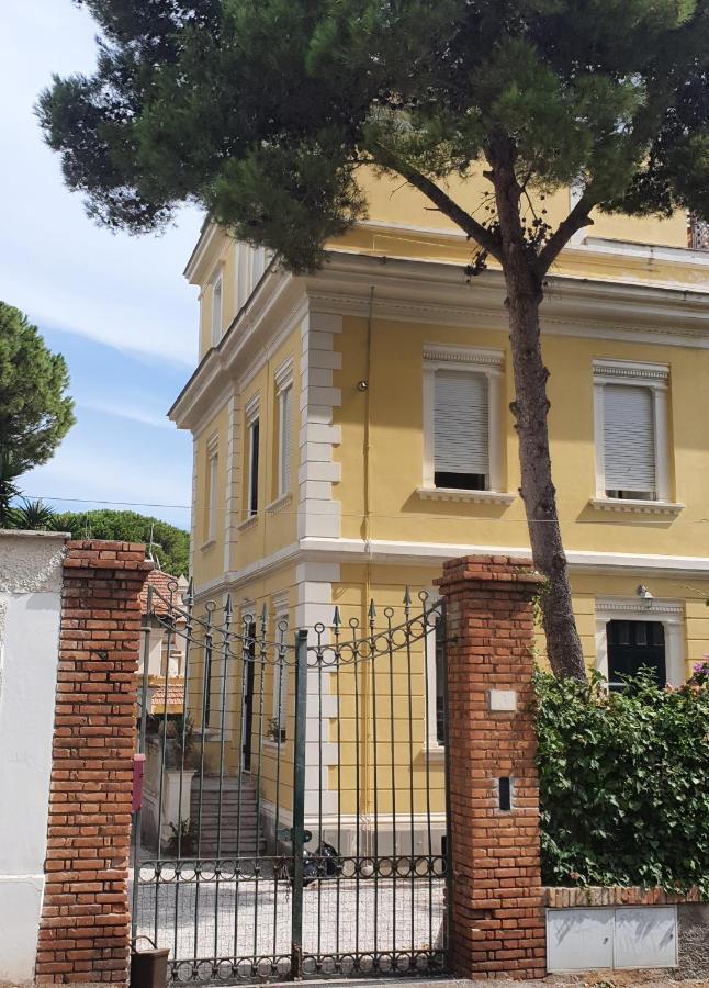 Suite La Marinella Localita Caccia Riserva Santa Marinella Εξωτερικό φωτογραφία